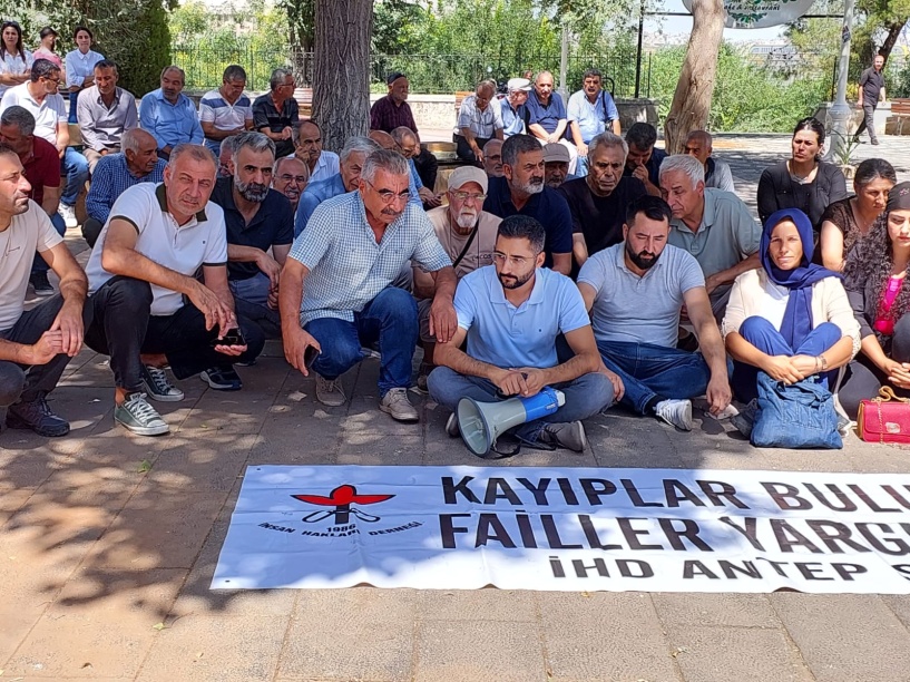 Demokratik ilkelerin ihlali endişe verici bir şekilde devam ediyor