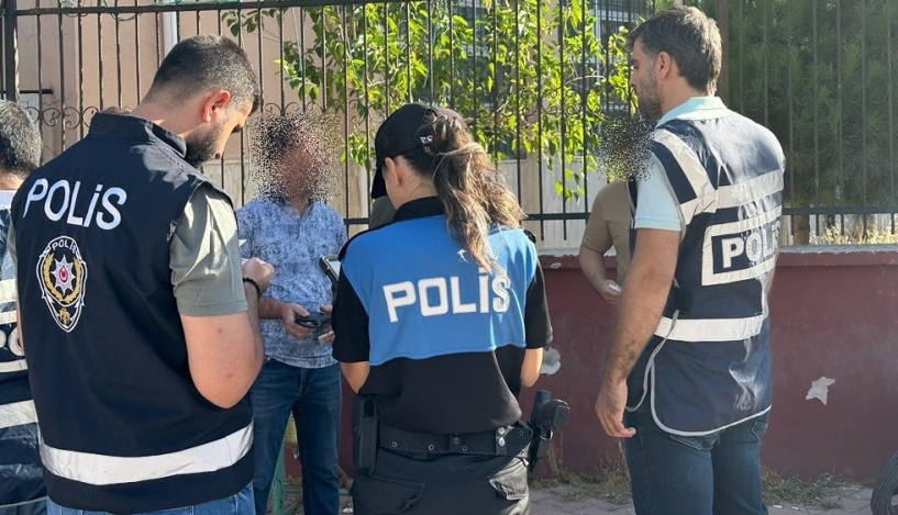 Okul çevrelerinde ilk gün denetimi