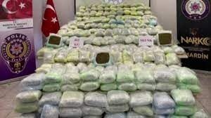 9 şehirde düzenlenen operasyonlarda 775 kilo uyuşturucu ele geçirildi