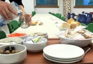 Açlık, gizli açlık, yoksulluk, güvencesizlik çocukların eğitim görmesine asla engel olmamalı