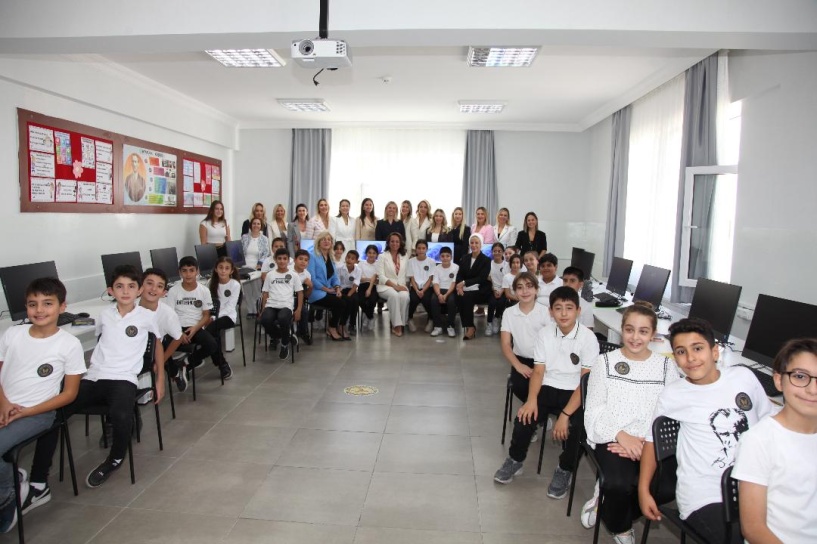 Empati Ortaokulu açıldı