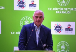 GastroANTEP , Zeugma Mozaik Müzesi’nde Kültür ve Turizm Bakanı Mehmet Nuri Ersoy’un katılımıyla başladı.