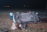 Rahatsızlanan eşini hastaneye götürürken kaza yapıp öldü