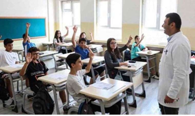 Her öğretmene bir önlük