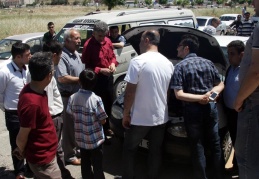 İkinci el oto pazarında hareket var, alış-veriş yok