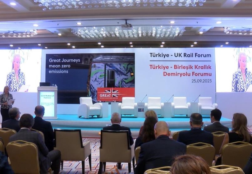 Mersin-Adana-Osmaniye- Gaziantep demir yolu hattı projelerine finansman desteği sağlanıyor