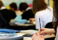 Anadolu liselerinde yabancı dil dersleri azaltıldı