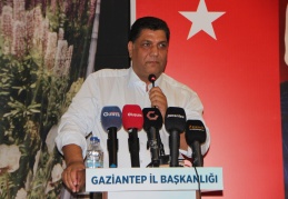 Reis Reisoğlu, 4 oy farkla CHP İl Başkanı oldu
