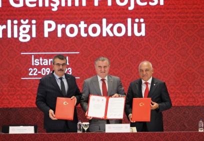 "Çocuklarımızı disiplinle aşkla harmanlayıp dünya çapında yıldızlar çıkarmayı hedefliyoruz"