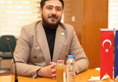 İmzalanan toplu iş sözleşmelerinin maddelerinin uygulanmasını istiyoruz