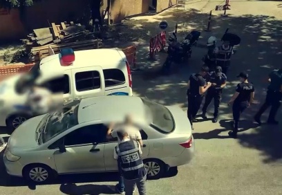 2 bin 54 şahıs ve 153 araç kontrol edildi