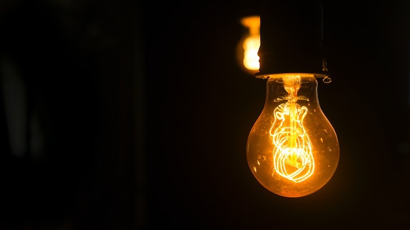 Elektriğe 1 Ekim'den itibaren zam geldi
