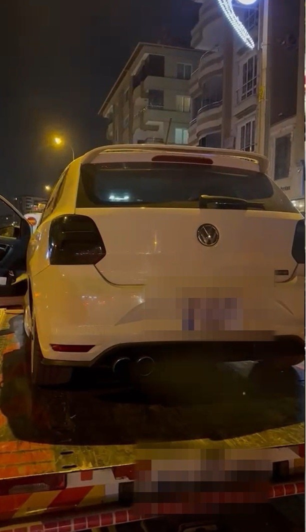 Kuralları ihlal eden 24 sürücüye ceza yazıldı, 22 araç trafikten men edildi