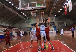 Kocaeli BŞB Kağıtspor: 80-Gaziantep Basketbol: 81