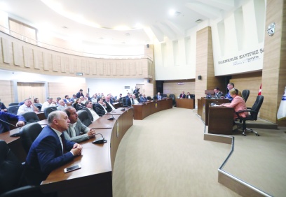 Encümen üyeliği ve komisyonlara yeni üyeler seçildi