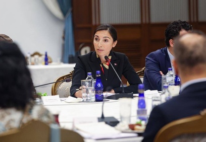 Makro finansal istikrarı pekiştirmeyi hedefliyoruz