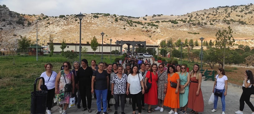 Kadın mutlu olursa aile mutlu olur kadın iyileşirse toplum iyileşir