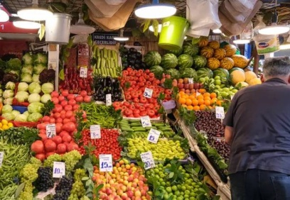 Avrupa Birliği mevzuatına göre yasaklanan pestisit türlerinin Türkiye'de kullanımı halen yaygın