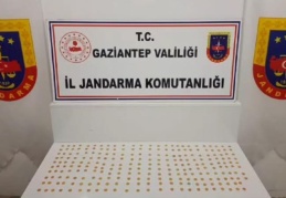 Jandarma bir evde 245 sikke buldu