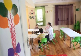 Çağdışı eğitim zihniyeti: Okullara mescit zorunluluğu getirildi