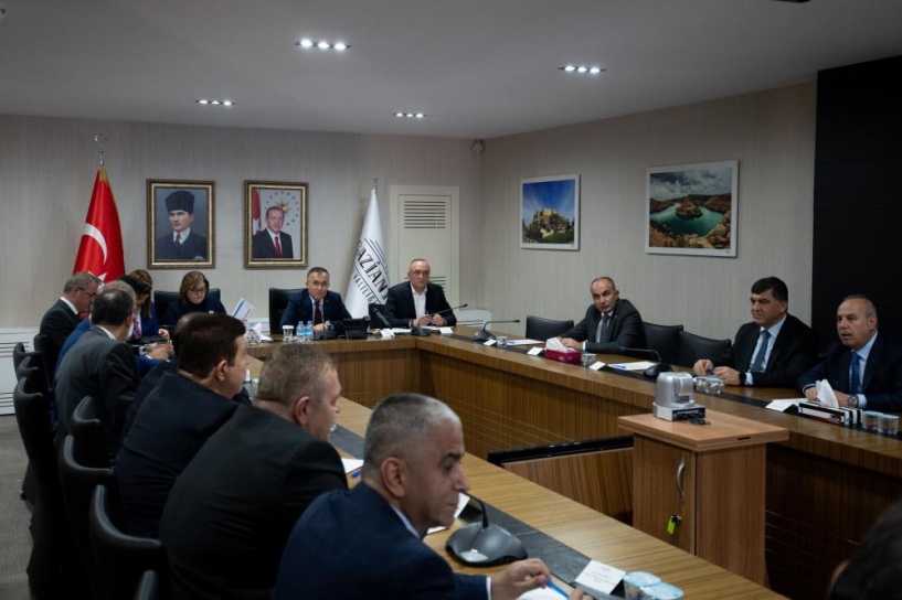 Yıl sonuna kadar 10 bin civarında konut teslim edilecek