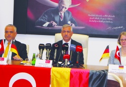 Sosyal güvenlik, kişileri risklere karşı güvence altına alan bir sistem