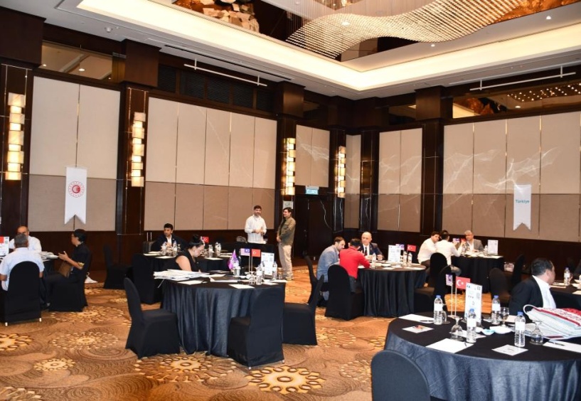 Malezya’ya 100 milyon dolarlık halı ihracatı hedefleniyor