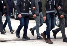 77 ilde FETÖ üyelerine 'Kıskaç' operasyonu yapıldı, 611 gözaltı var