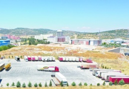 Kentte kurulan şirket, kooperatif ve gerçek kişi ticari işletme sayısı azaldı