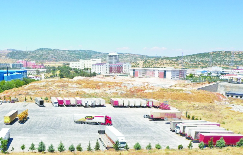 Kentte kurulan şirket, kooperatif ve gerçek kişi ticari işletme sayısı azaldı