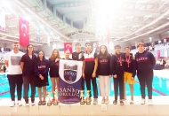 4 kupa ve 32 madalya kazandılar