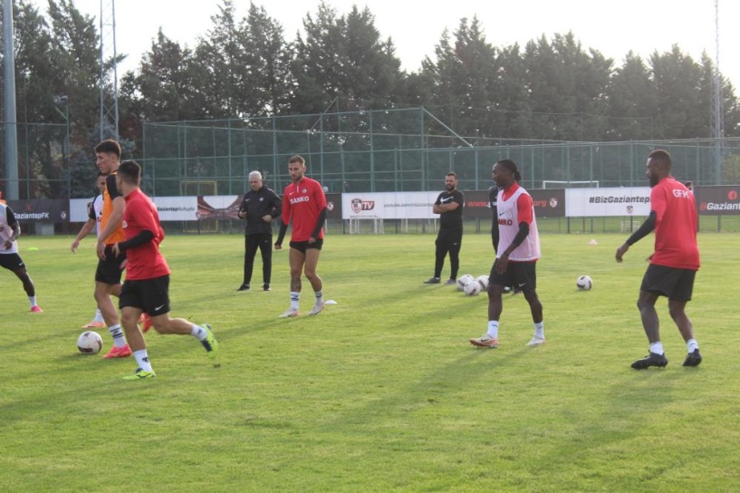 Gaziantep FK’ya ceza yağdı