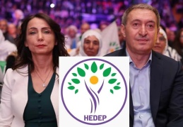 "Cumhuriyeti demokratikleştirmek tarihi görevimizdir!”