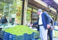 Bakan ve fiyat soran çok lakin alan yok
