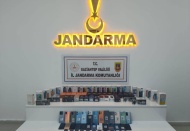 1 milyonluk kaçak telefon ele geçirildi