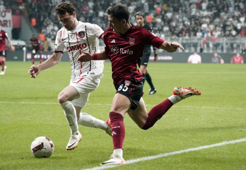 Beşiktaş, konuk ettiği Gaziantep FK’yı 2-0 mağlup etti