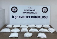 Şüpheli araçtan 15 kilo metamfetamin çıktı