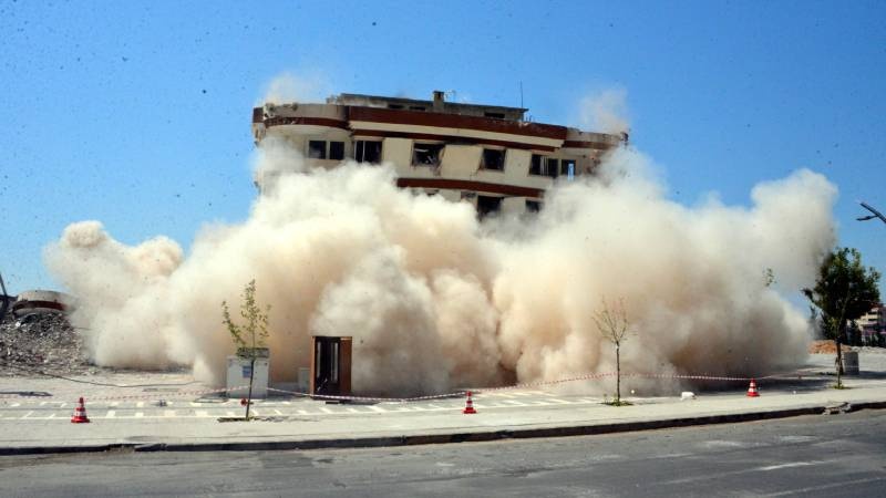 "En çok asbest Kahramanmaraş’ta çıktı: Depremde canını kurtaranları kanserden öldürmeyelim"