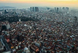 Sadece deprem değil, tsunami de bekliyoruz