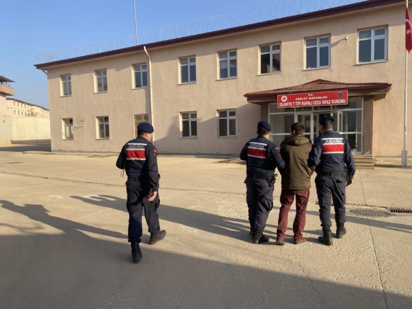 155 ayrı suçtan aranıyordu