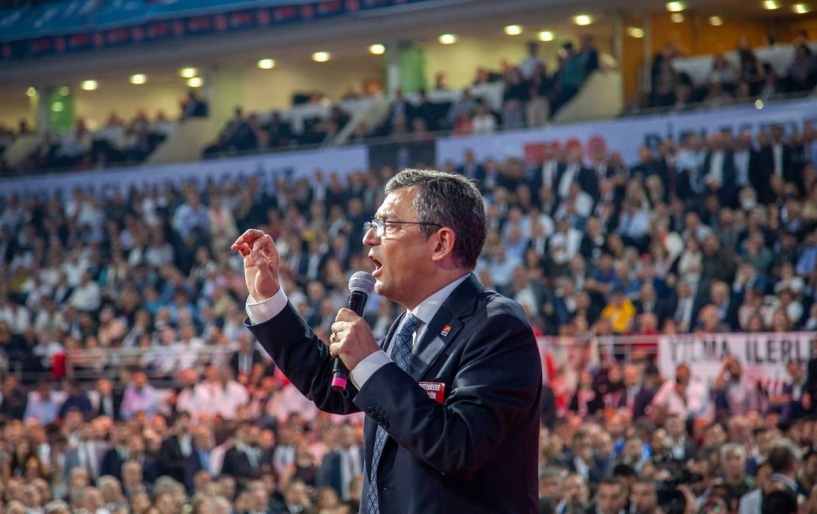 CHP Genel Başkanı Özel: "Bu iktidarın kanatları arasında bir tepişmedir"