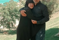 Motosiklet bariyerlere çarptı, karı-koca yaşamını yeterdi