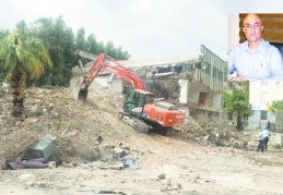 Çevreye ve tarım arazilerine enkaz dökülüyor