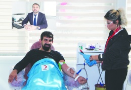 Bağış stoklarımızı artırmak istiyoruz
