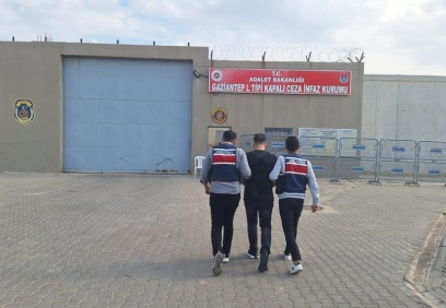 Dolandırıcı tutuklandı