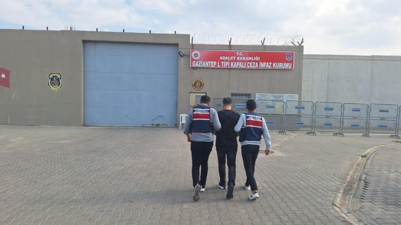 Dolandırıcı tutuklandı