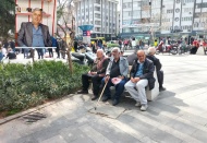 Emekliler kış yardımı bekliyor
