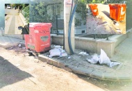 Kentin merkezinde çöpten geçilmiyor