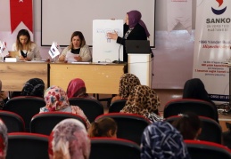 “Bilinçli Anneler, sağlıklı yarınlar büyütüyor”