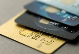 Kredi kartından faize bırakılan borç tutarı da yükseliyor